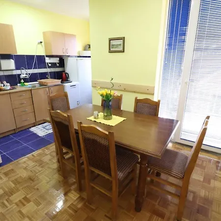 Apartament Boskovic *